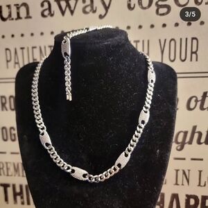 Nwot Silver Rhinestone Chain Necklace